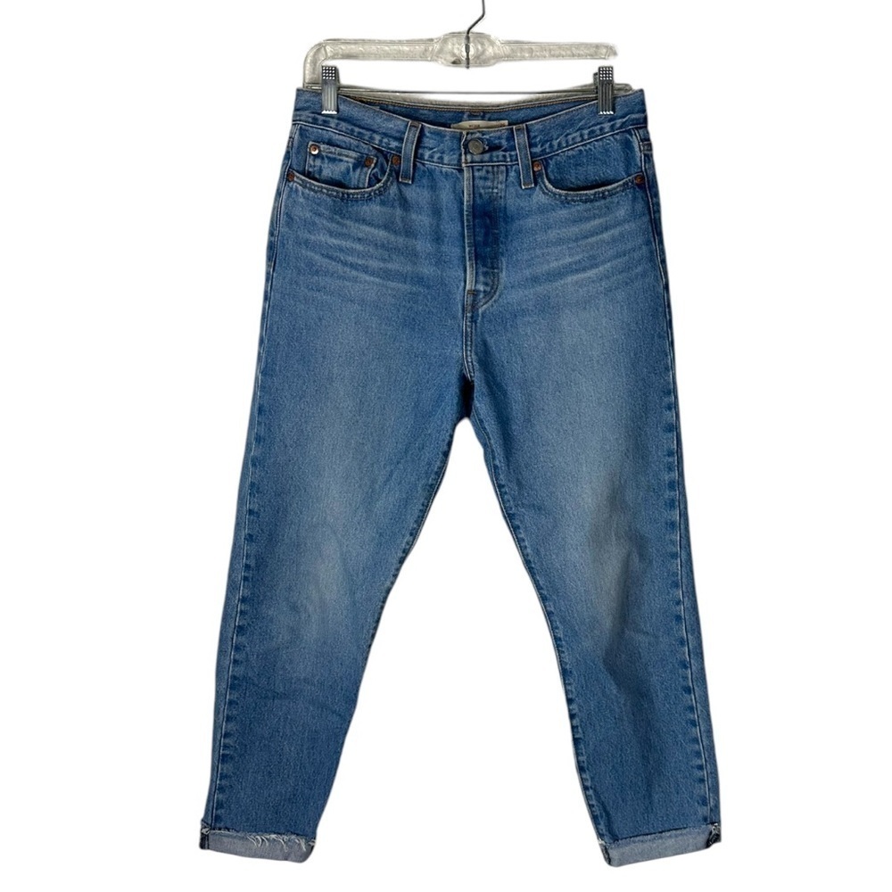 Levi’s Wedgie Icon Fit Straight Leg Rolled Hem Jean Size 29